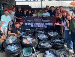 PMKRI Denpasar Ajak Peduli Lingkungan Lewat Botol Plastik Bekas