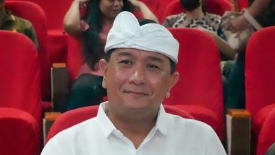 Ketua Bawaslu Bali Ingatkan Ancaman Disinformasi pada Pelantikan IWO Bali