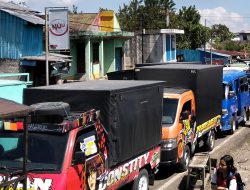 Pasokan Pertalite Tersendat, Antrean Panjang Terjadi di SPBU Carep