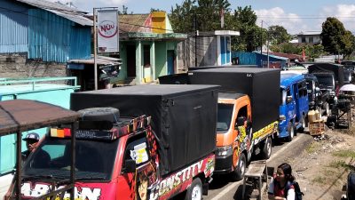 Pasokan Pertalite Tersendat, Antrean Panjang Terjadi di SPBU Carep