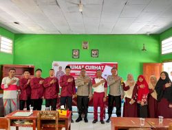Polres Manggarai Gelar Jumat Curhat di MTs Amanah Ruteng